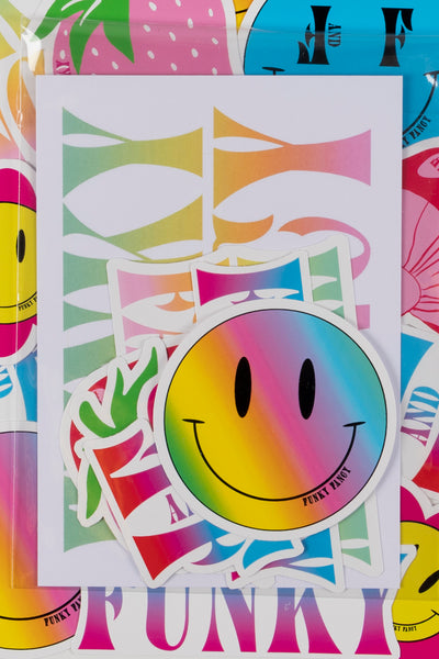 Stickerpack - Spice up your phone, laptop, notebook or just whatever you like with our limited edition Funky & Fancy stickers. The stickerpack includes 8 stickers and a Funky & Fancy card.